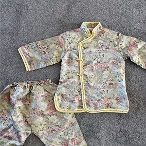 Silky Cream and Gold Kids Pajama Set with Floral Jacquard